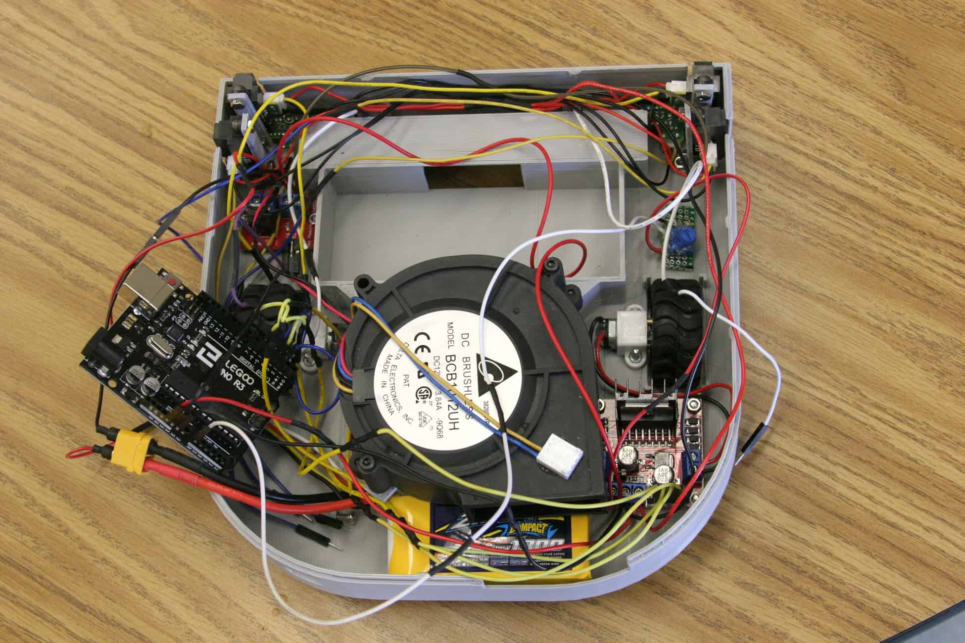 vacuum robot second milestone schematic Andrew Bernas